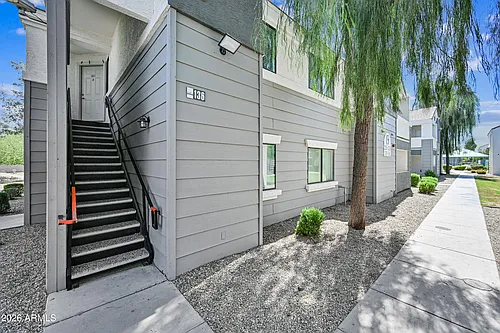 3065 N 67th Ave Photo 1
