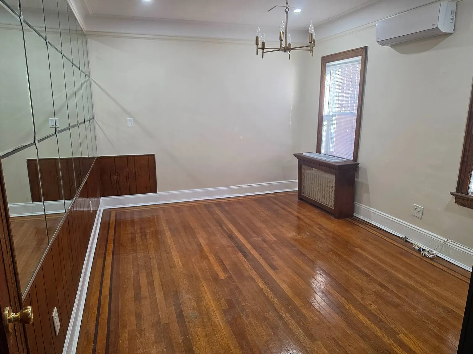 Studio, $2,200 — Photo 3