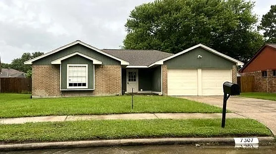 7307 Seminole St — Photo 1