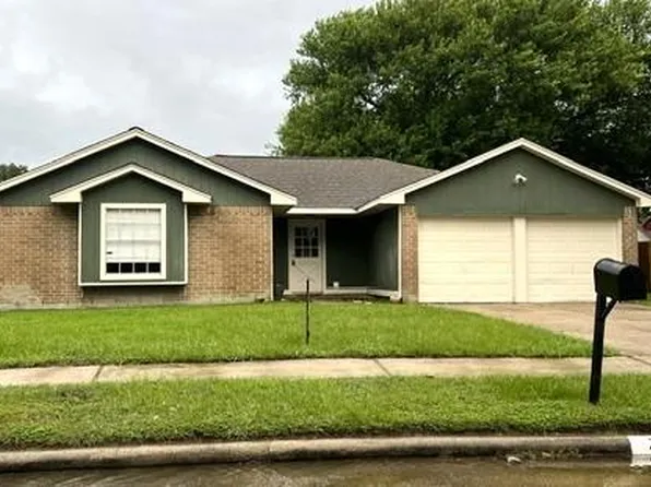 7307 Seminole St, Baytown, TX 77521