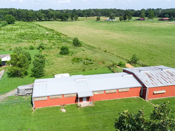 891 Pilgrim Rest Rd, Doyline, LA 71023