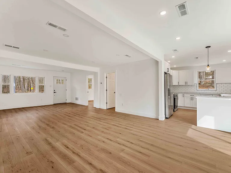 107 Juniper Dr — Photo 20