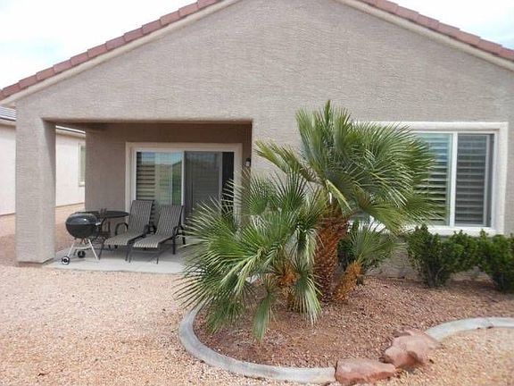Desert Landscape/Patio