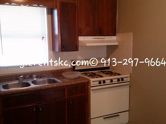 5th image of 1718 Richmond Ave