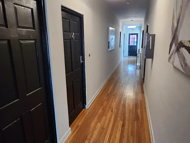 1009 N 1st St #2 — Photo 22