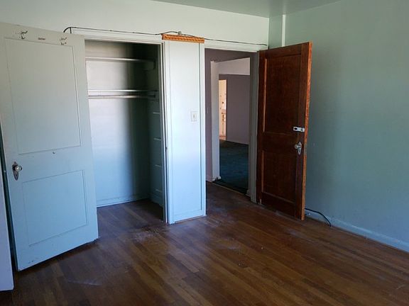 5th image of 1518 Burbank Dr
