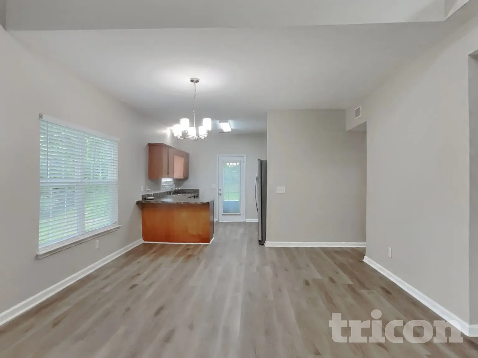 142 Lyndhurst Drive La Vergne TN — Photo 3