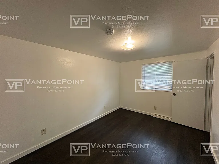 1523 Ridgeway Dr — Photo 7