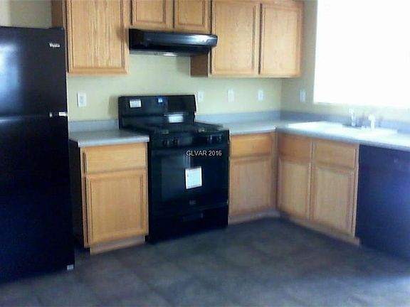 5th image of 8545 Blowing Pines Dr #0