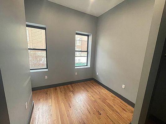3rd image of 1364 Herkimer St #3
