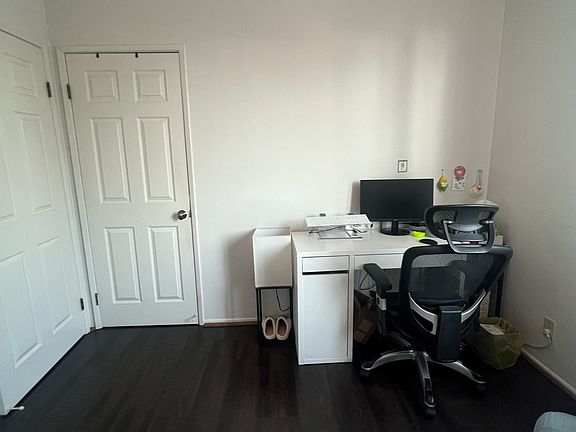 5th image of 250 Euclid Ave #A