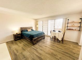 1099 Green St #A503, Honolulu, HI 96822
