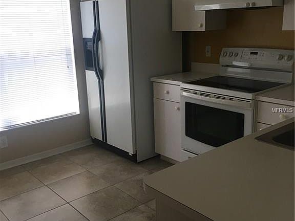 2nd image of 5204 Creekmore Ln