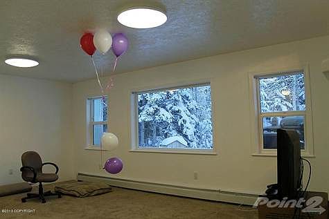 4th image of 1008 Crow Ct