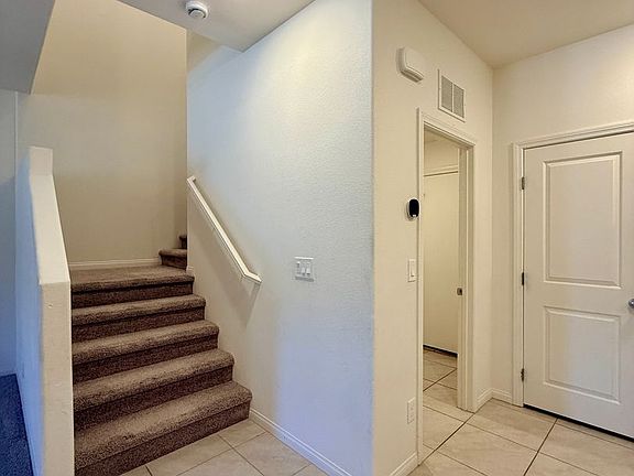 3rd image of 3432 Covilha Ln