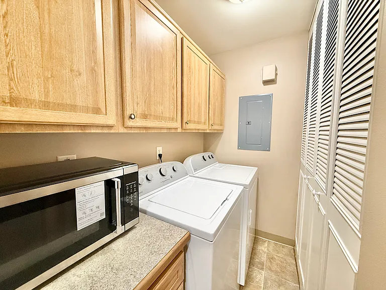 1416 Hobnail Ct — Photo 7