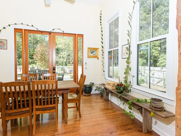 Breakfast room