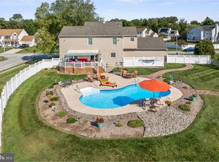 1414 Swan Ln, Mullica Hill, NJ 08062