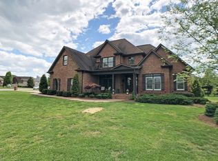 972 Wyndham Dr, Gallatin, TN 37066