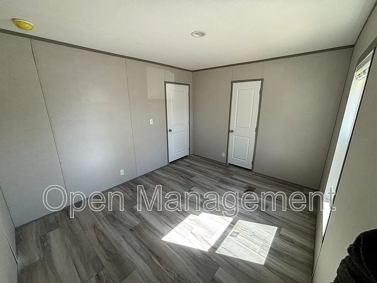 356 Bayhead Dr #6 — Photo 4