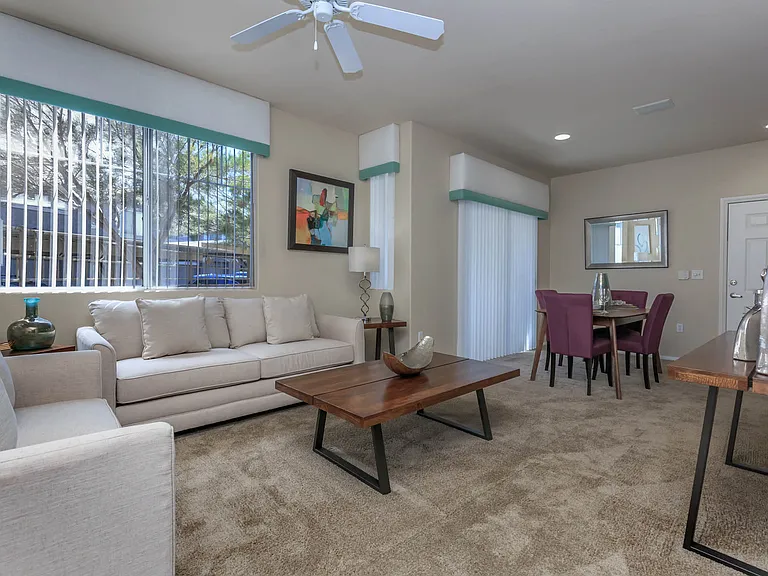 1d1 752 SQFT 1 Bed 1 Bath