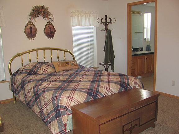 Master - en suite to the rig