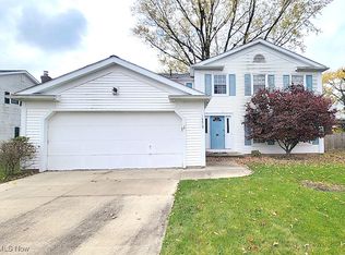 14408 Pearlview Dr, Strongsville, OH 44136