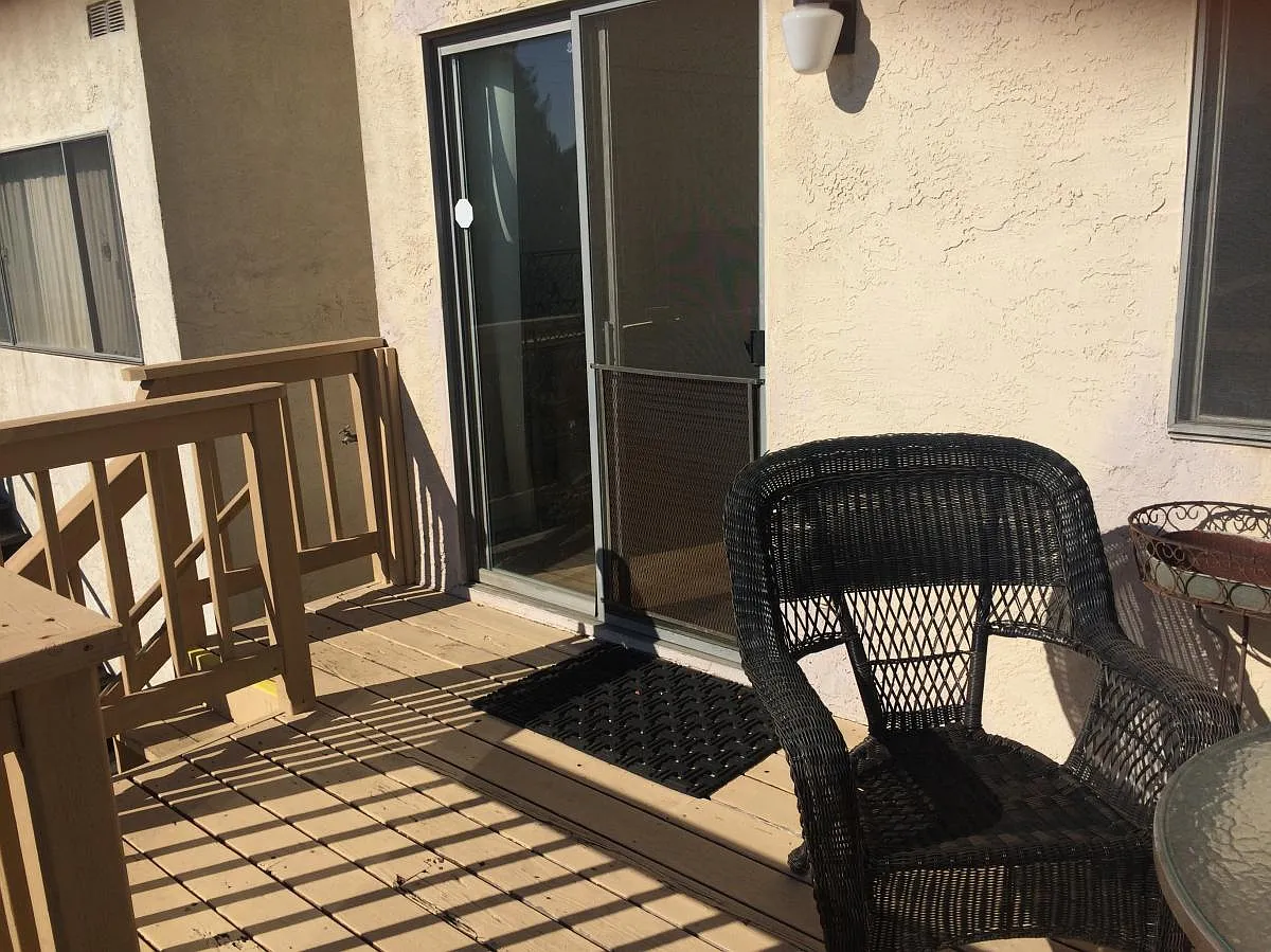 Balcony - 1642 Carlson Ln