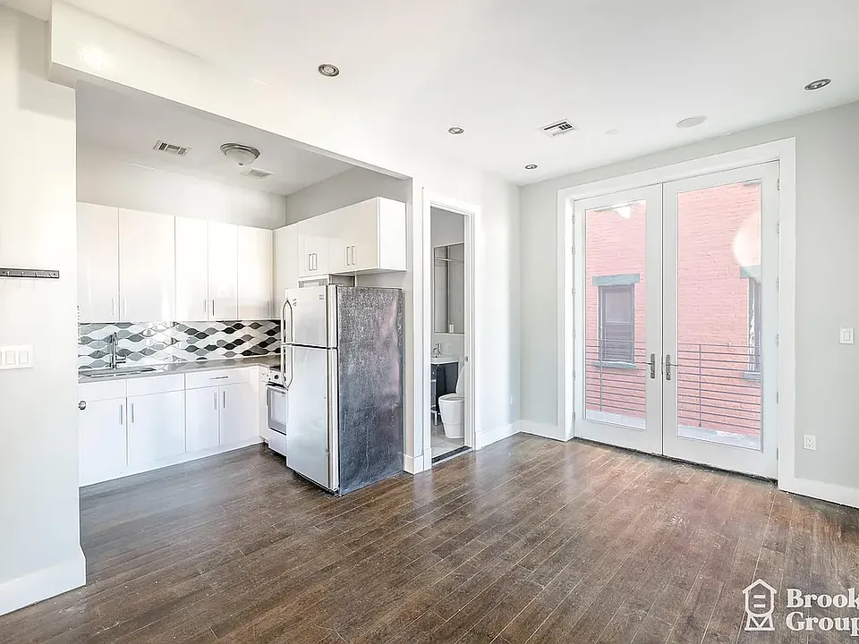 129 Park Ave #3B