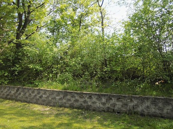 5th image of 12969 W Wakefield Dr