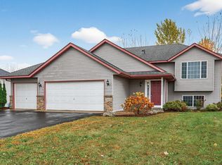 7669 386th St, North Branch, MN 55056