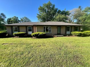 651 S Coal Creek Dr, Hillsboro, IN 47949