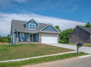 2208 Candyland Dr, Cookeville, TN 38506
