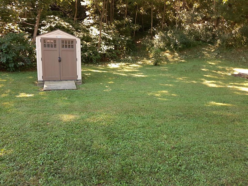 1st image of 000 7th Ave