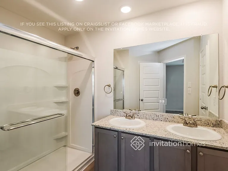 10703 Sunlit St — Photo 15