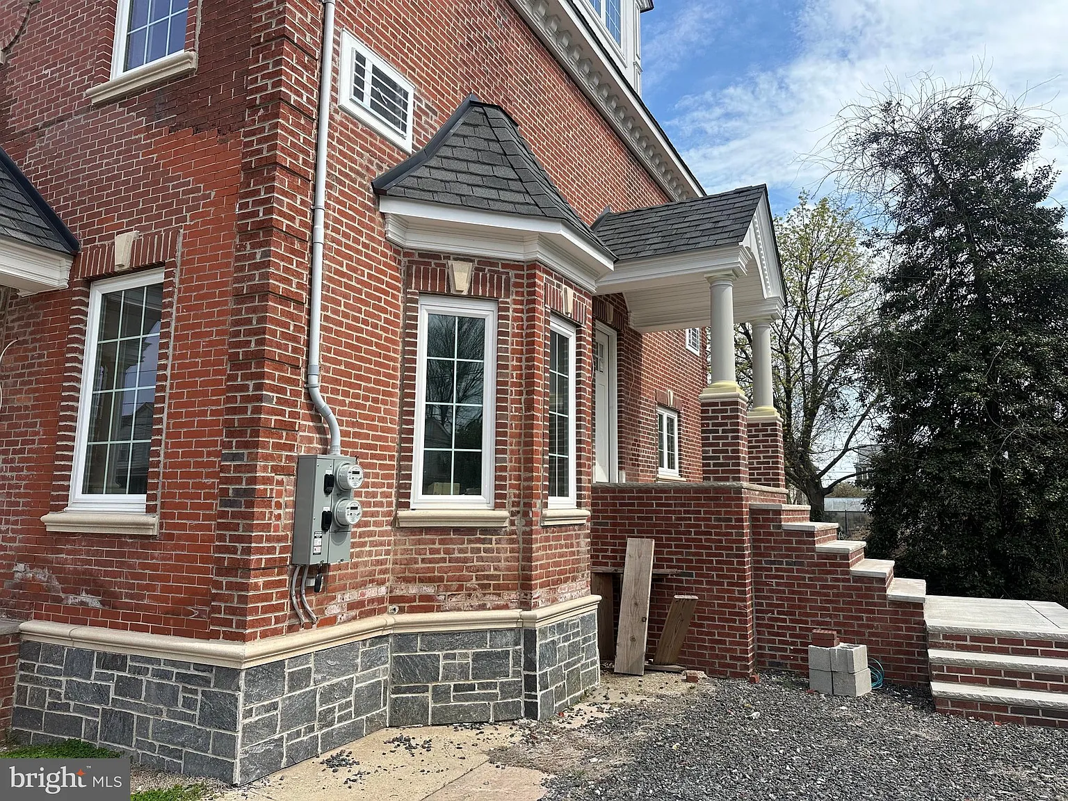 3 bed, 1400 sqft, $2,850 — Photo 3