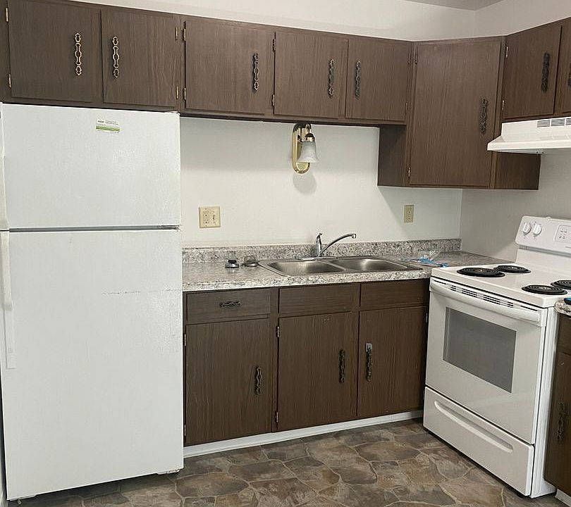 1st image of 734 11th St NE #11605905