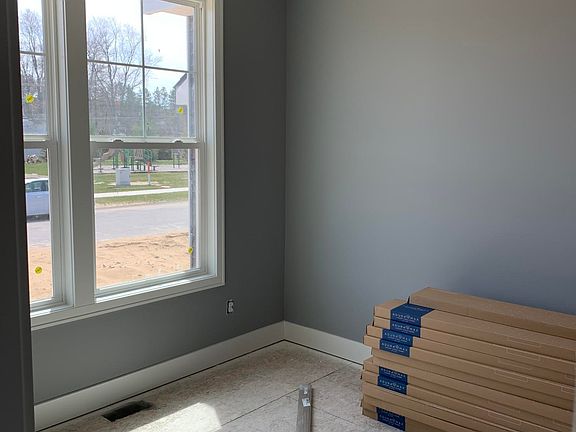 5th image of 14727 Pine Dew Dr #2
