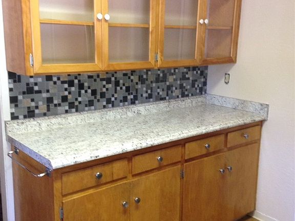 4th image of 3464 Hill Crest Dr