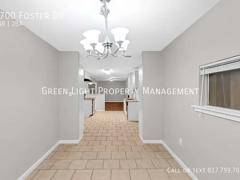 1700 Foster Dr — Photo 16