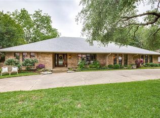 3766 Royal Cove Dr, Dallas, TX 75229