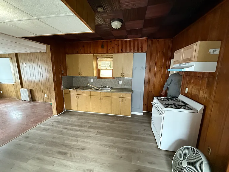169 Kansas St #1 — Photo 7