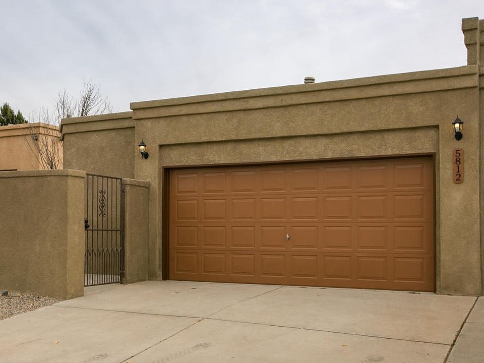 5812 Academy (001)