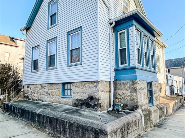 124 Parker St, New Bedford, MA 02740