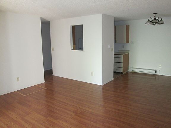 5th image of 4501 Grandview Dr W Unit T303