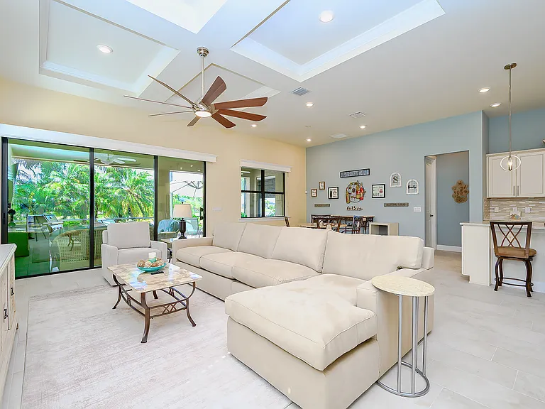 14032 Hawks Eye Ct — Photo 7
