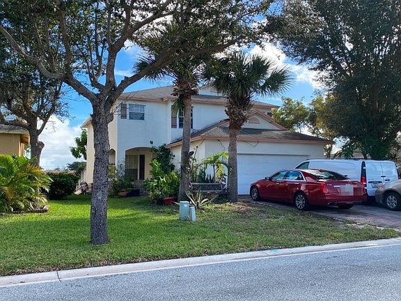 3rd image of 1210 Winding Rose Way