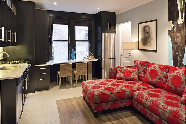 Sold by Stribling | media 2