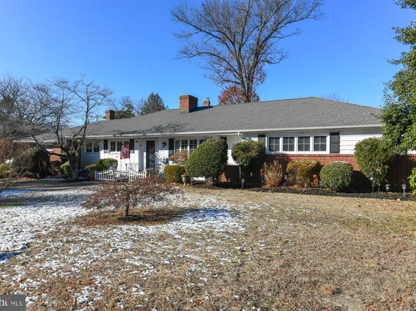 7 N Drexel St, Woodbury, NJ 08096