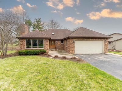 151 N Fox Run Ln, Byron, IL, 61010